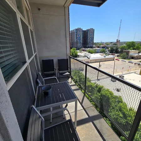 Appartement 2Bdrm/2 King Beds/1Air Mattress à Dallas Extérieur photo