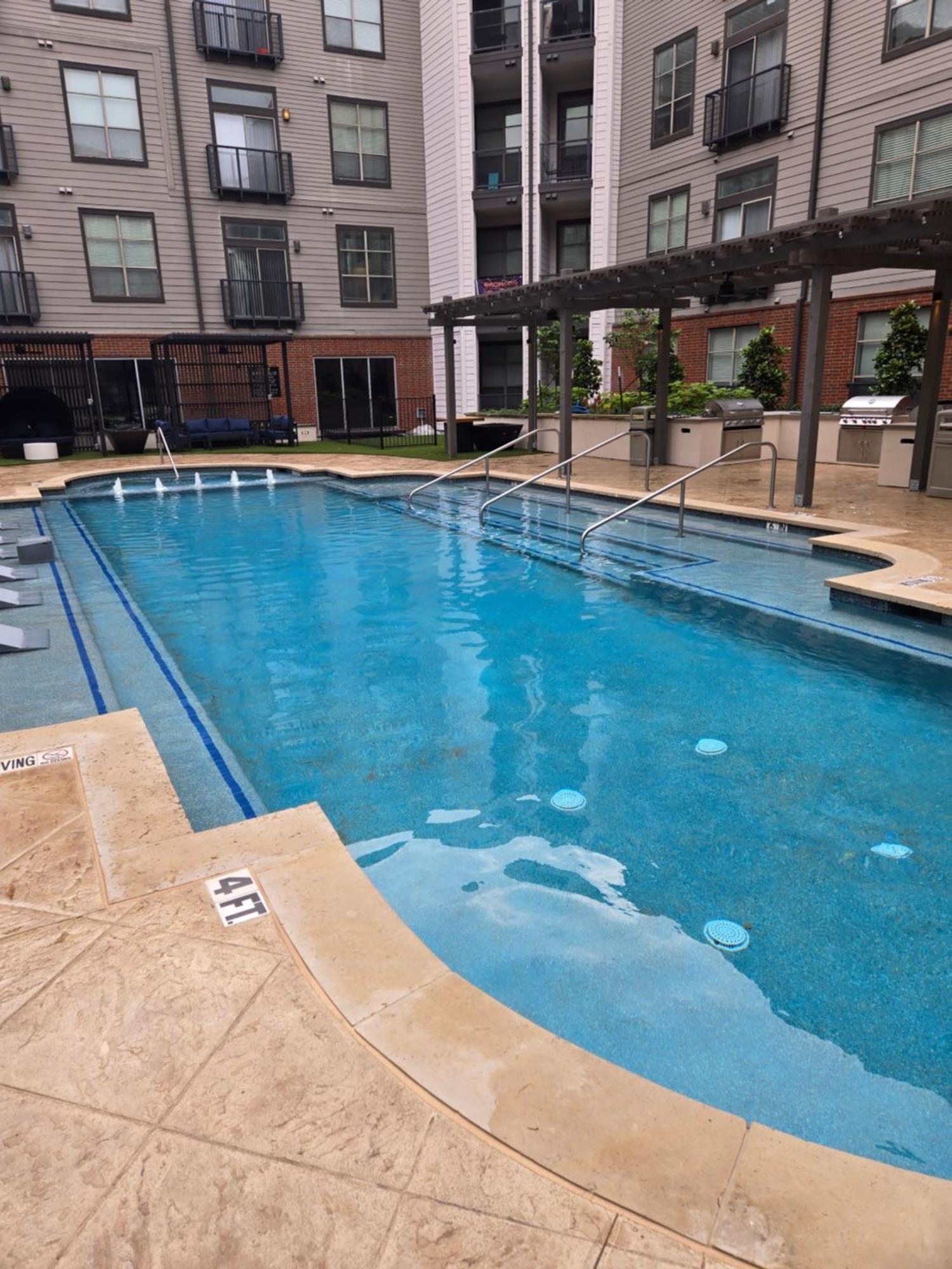 2bdrm/2 King Beds/1air Mattress Appartement