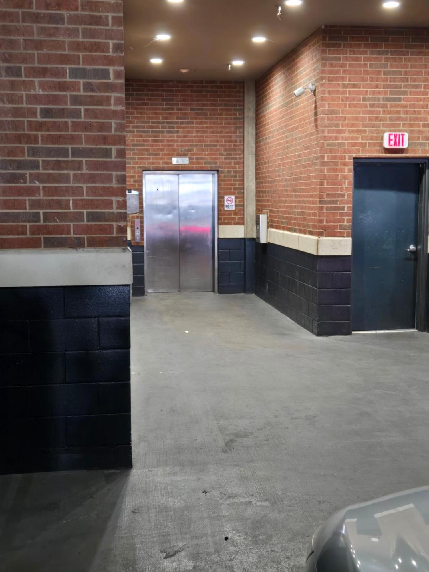 2bdrm/2 King Beds/1air Mattress Appartement *